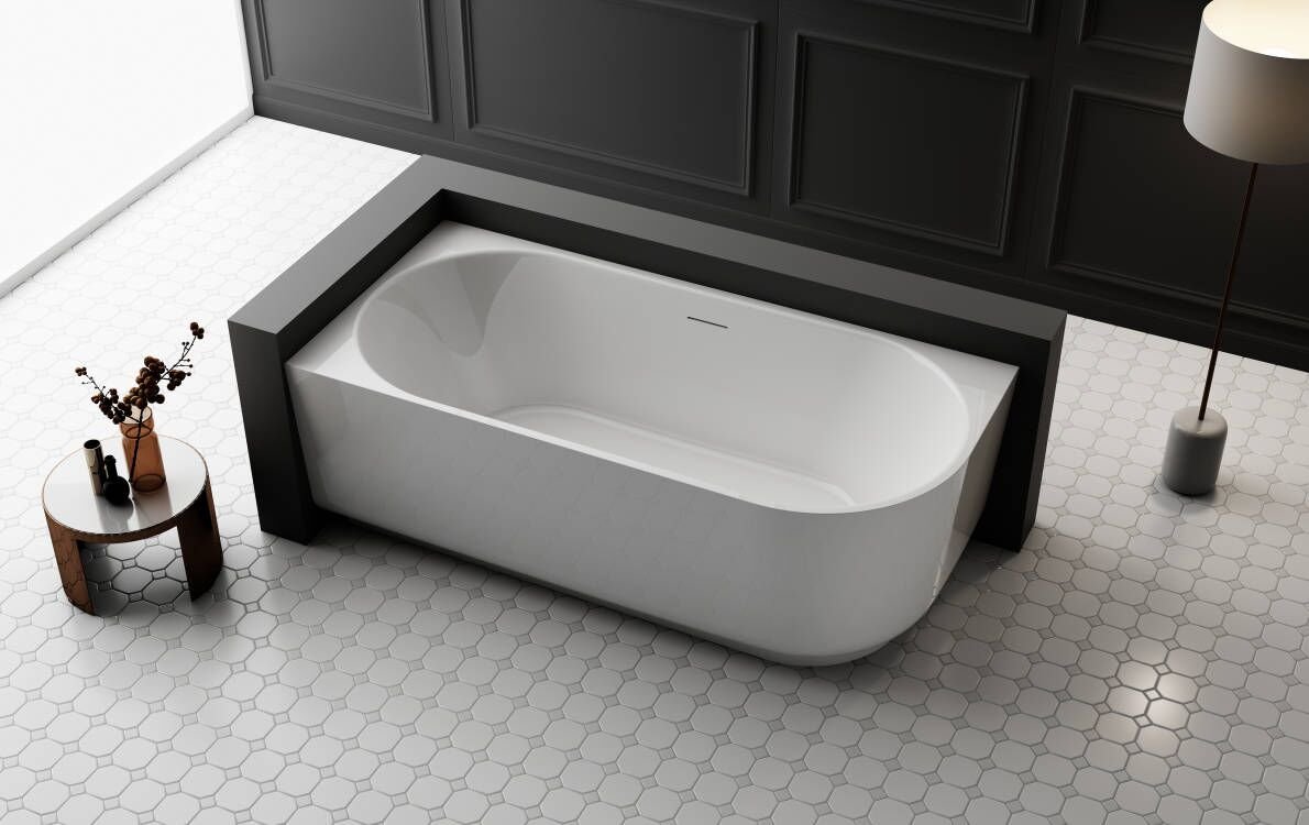 7313R_001 Bathtub - Image 1